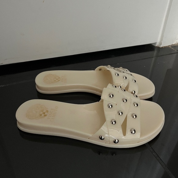 VINCE CAMUTO Yellow Studded Jelly Slides - Size 6 - Picture 2 of 2